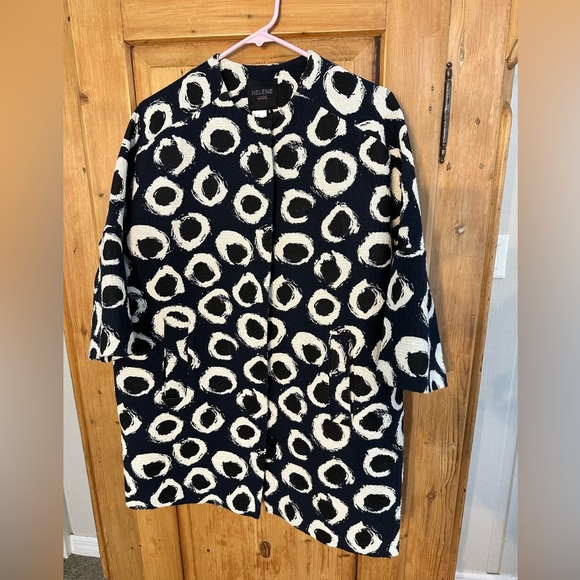 Helene London Overcoat. Very Unique & Stylish. High Fashion. Size Small Runs Big - Picture 1 of 11
